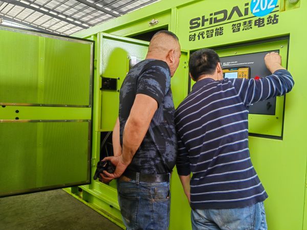 柴油發(fā)電機(jī)組燃油系統(tǒng)中的濾清器類型?